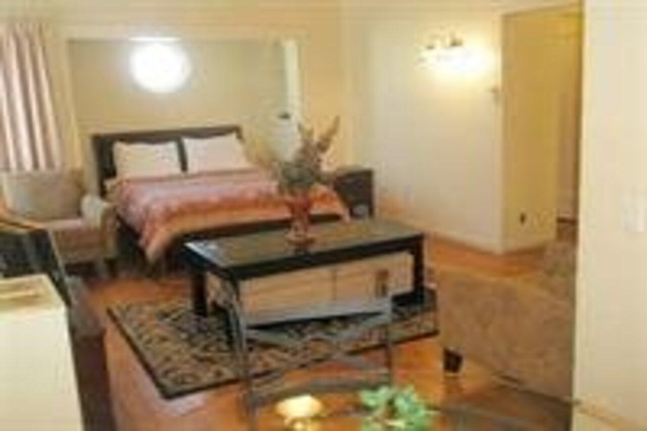 מנלו פארק Stanford Inn מראה חיצוני תמונה