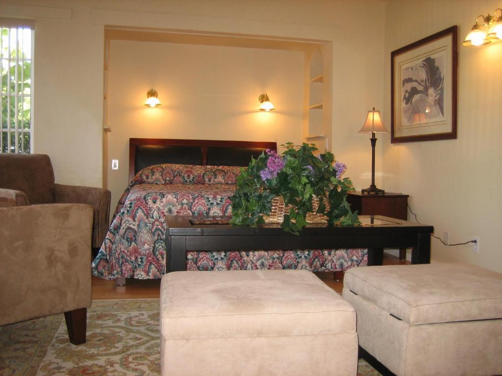 מנלו פארק Stanford Inn חדר תמונה